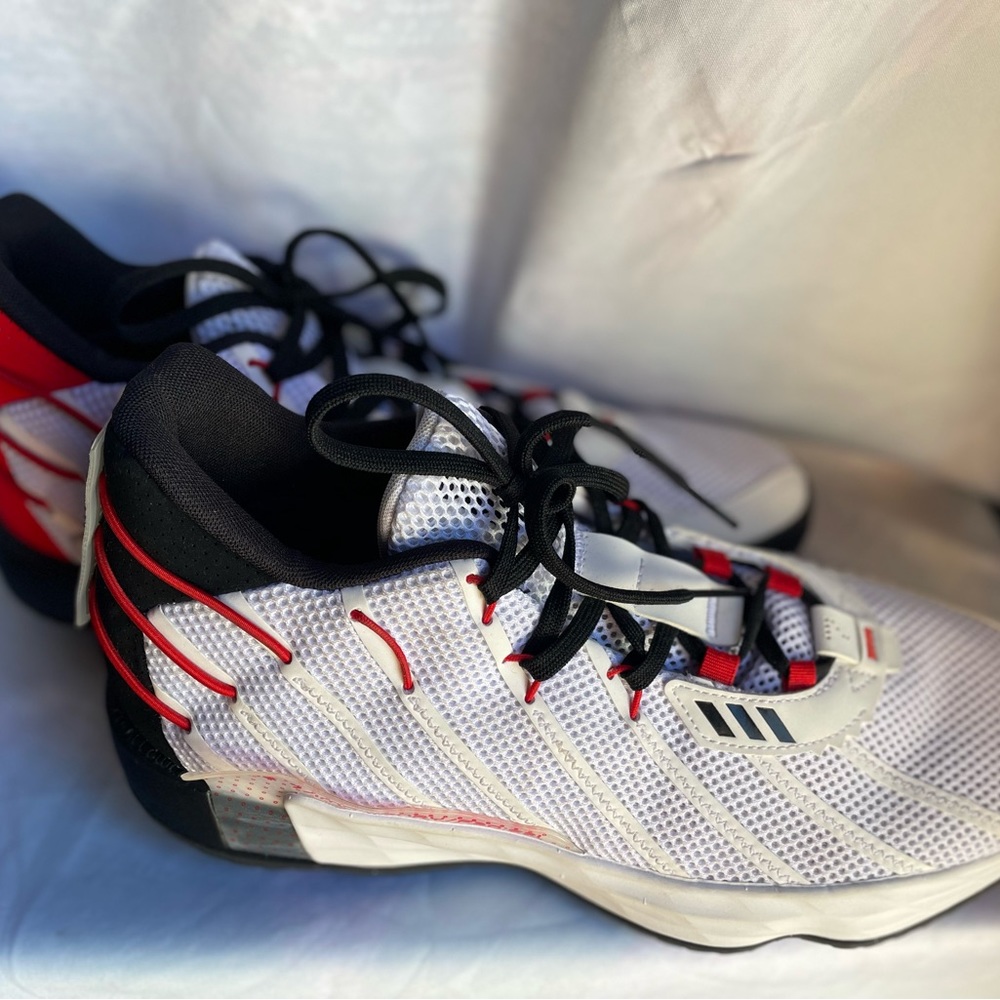 Trail Blazers Adidas Dame 7
Basketball Shoes Men's Size 12.5 NEW